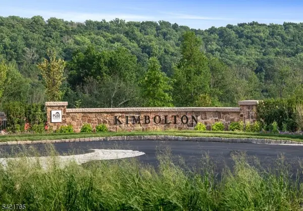 16 Baldwin Ave, Far Hills Boro, NJ 07931