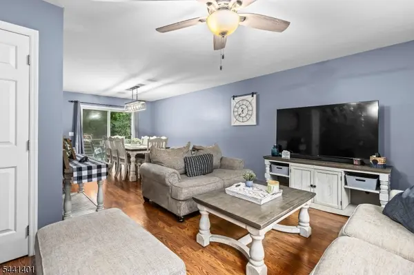 13 Cranberry Ledge Rd, Byram Twp., NJ 07821