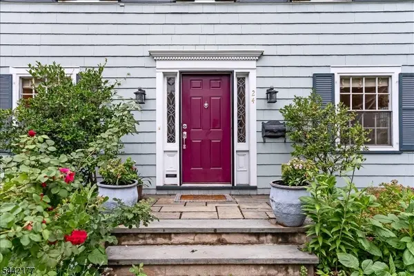 24 College Ave, Montclair Twp., NJ 07043