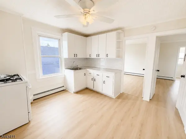 115 Columbus Pl #3, Roselle Park Boro, NJ 07204