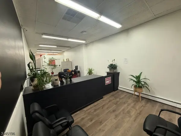 31 W Black Well St Ab3, Dover Town, NJ 07801