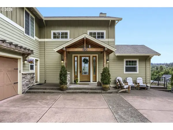 17220 S RADFORDS VIEW LN, Oregon City, OR 97045