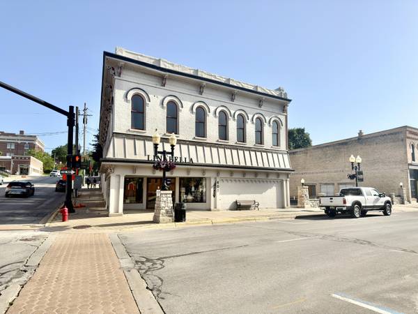401 River ST, City Of Manistee, MI 49660