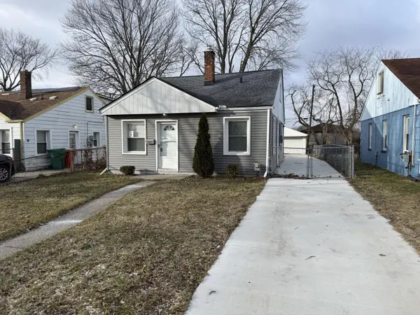 22765 Rosalind AVE, Eastpointe City, MI 48021