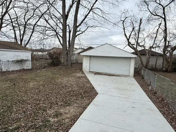 22765 Rosalind AVE, Eastpointe City, MI 48021