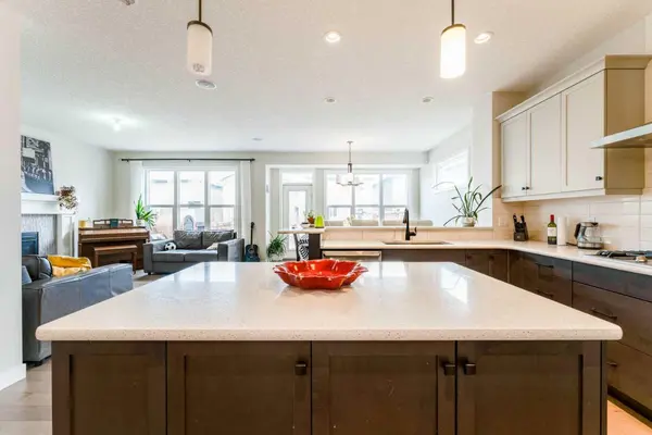 42 Buckskin WAY, Cochrane, AB T4C 2P1