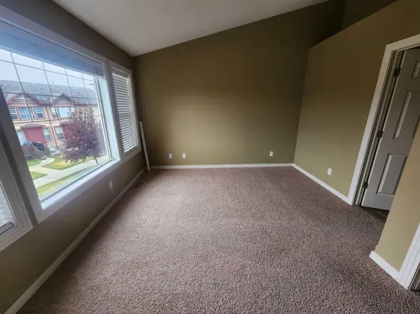 45 Ironstone DR #38, Red Deer, AB T4R0A9