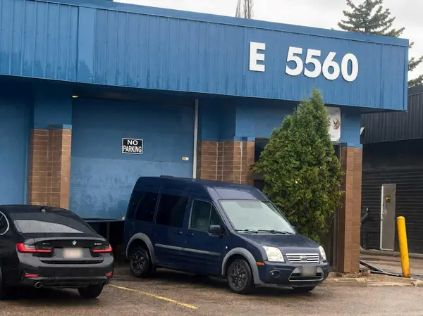 5560 45 ST #E9, Red Deer, AB T8V 1V5