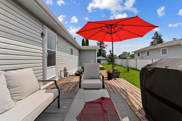 5306 49 ST, Daysland, AB T0B 1A0