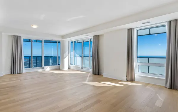 28 Freeland ST #5301, Toronto C08, ON M5E 0E3