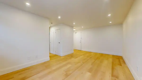 1 Marquette AVE #12, Toronto C04, ON M6A 1X8