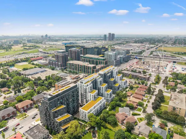 500 Wilson AVE #915, Toronto C06, ON M3H 0E5