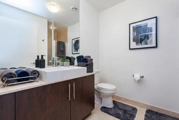 55 Bremner BLVD #2807, Toronto C01, ON M5J 0A6