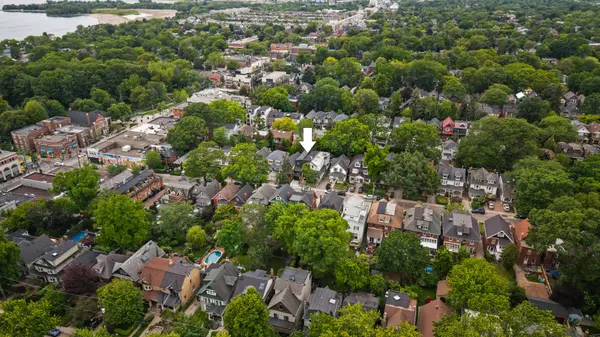 116 Lee AVE, Toronto E02, ON M4E 2P3