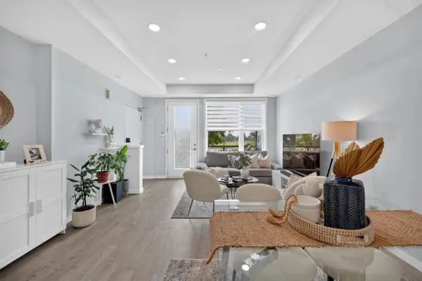 1711 Pure Springs BLVD #508, Pickering, ON L1X 0E3