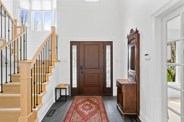 409 Alex Doner DR, Newmarket, ON L3X 1C6