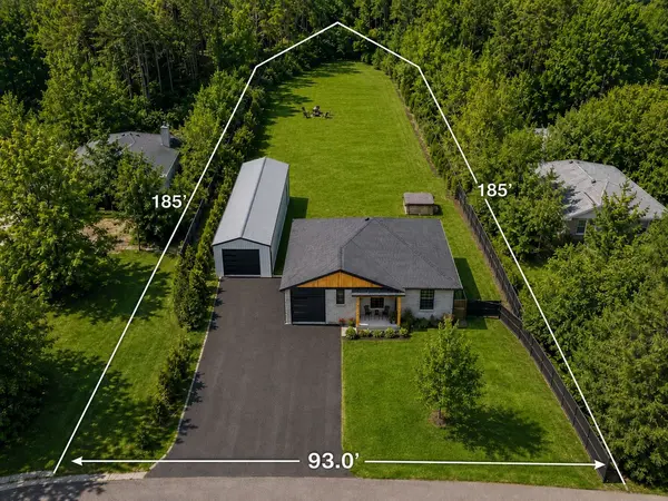 7 Crawford CIR, New Tecumseth, ON L0G 1A0