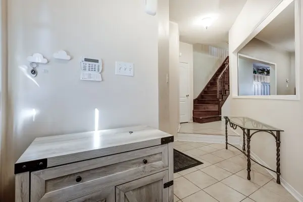 29 Tuscana BLVD, Vaughan, ON L4K 5J2