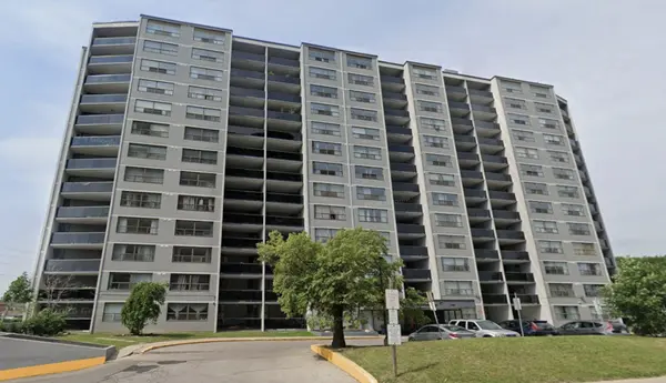 10 Tobermory DR #904, Toronto W05, ON M3N 2Y5