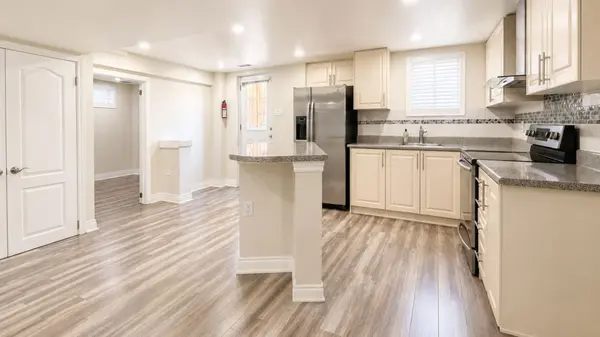 49 Ribbon DR, Brampton, ON L6R 2C5