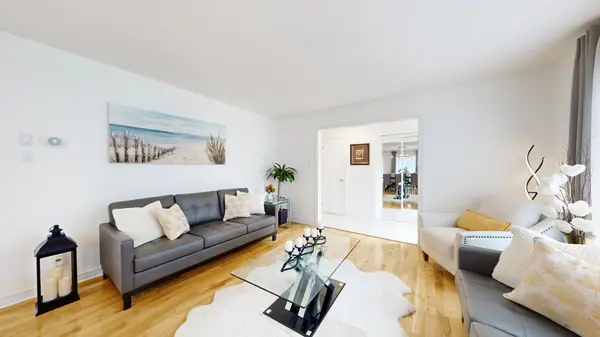 20 Clover Bloom RD, Brampton, ON L6R 1R8