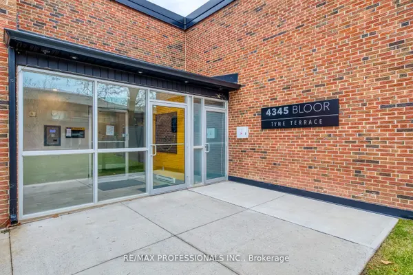4345 Bloor ST W #51, Toronto W08, ON M9C 2A4