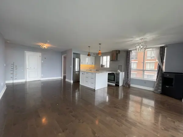 1140 Parkwest PL #610, Mississauga, ON L5E 3K9