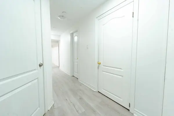 4742 Creditview RD, Mississauga, ON L5M 5H2