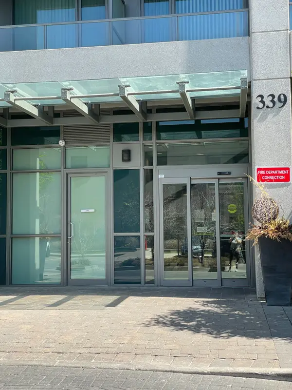 339 Rathburn RD W #2312, Mississauga, ON L5B 0K6