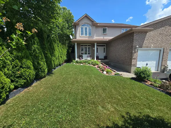 2200 Blackwater RD, London North, ON N5X 4K2