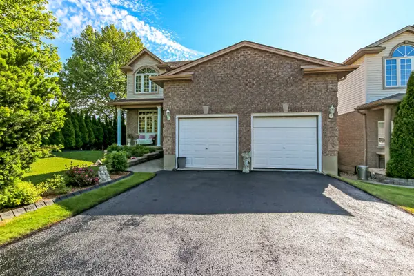 2200 Blackwater RD, London North, ON N5X 4K2
