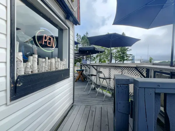 6 Water ST, Tehkummah, ON P0P 1Z0