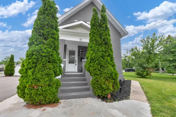 11 Albert ST N, Kawartha Lakes, ON K9V 4J3