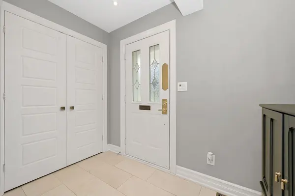 143 Wilshire AVE, Mooneys Bay - Carleton Heights And Area, ON K2C 0E6