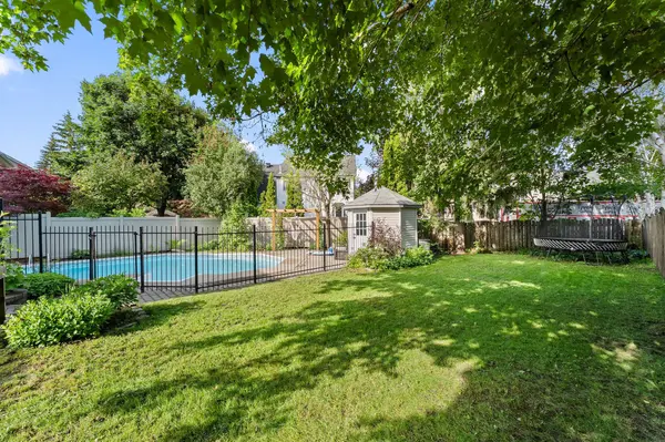24 Wendell AVE, Stittsville - Munster - Richmond, ON K2S 1G9