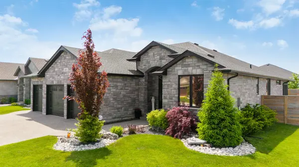401 Rodriguez DR, Sarnia, ON N7W 0B1