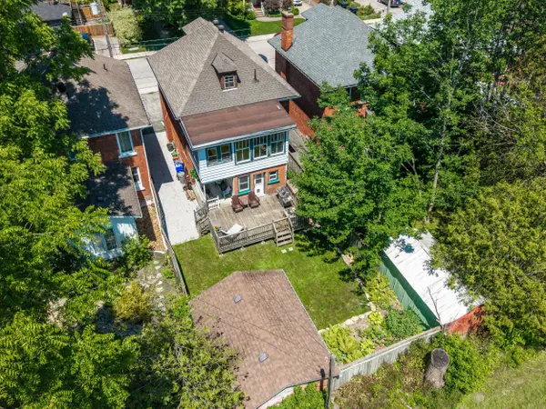 329 7th ST E, Owen Sound, ON N4K 1J1