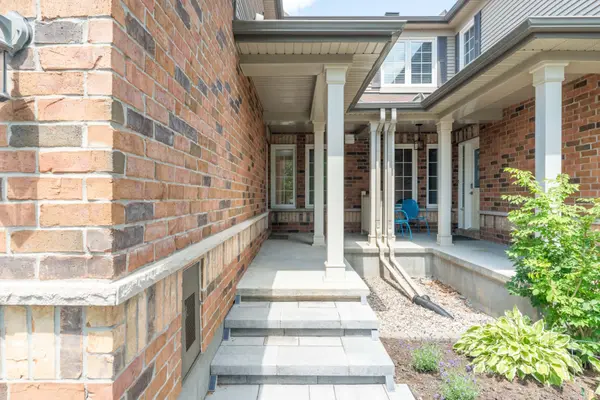403 Heathrow Private, Stittsville - Munster - Richmond, ON K2S 0M9