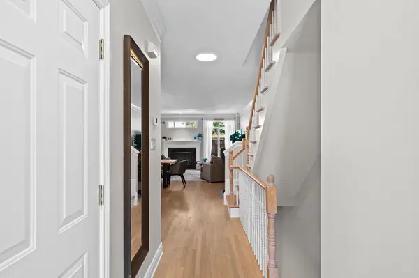2803 St. Stephen's ST, Britannia Heights - Queensway Terrace N And Area, ON K2B 1B6
