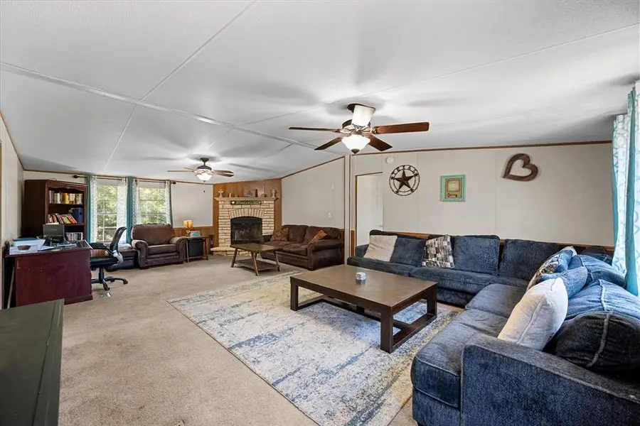 200 Private Road 5828, Fruitvale, TX 75127