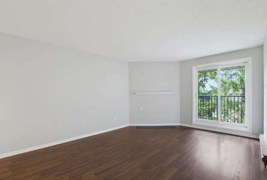 144 Conway DR #106, London South, ON N6E 3N3