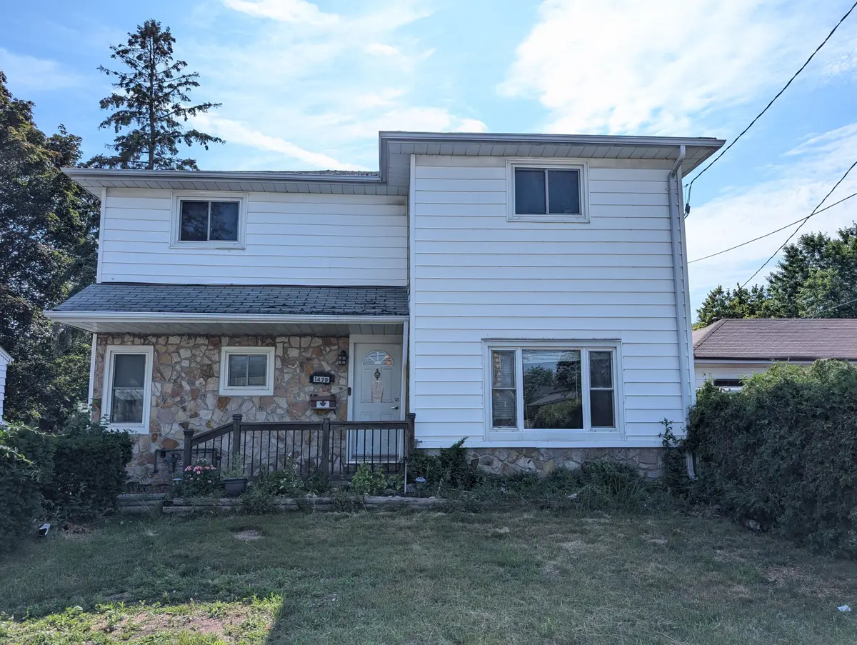 1478 Simcoe ST N, Oshawa, ON L1G 4X7
