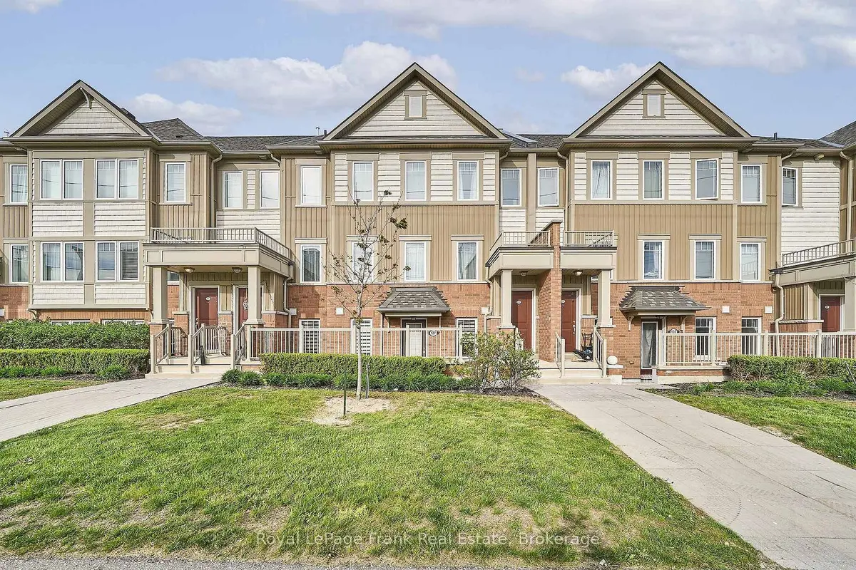 2500 Hill Rise CT #127, Oshawa, ON L1L 0M6