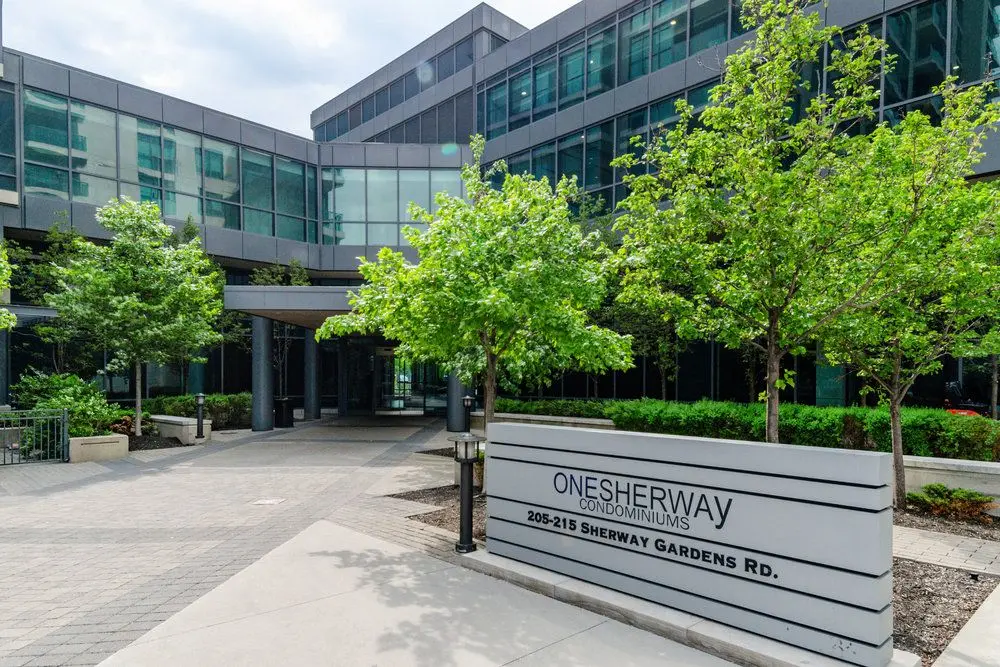 215 Sherway Gardens RD #604, Toronto W08, ON M9C 0A4