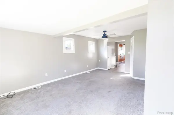 3319 Lakeview ST, Frenchtown Township, MI 48162