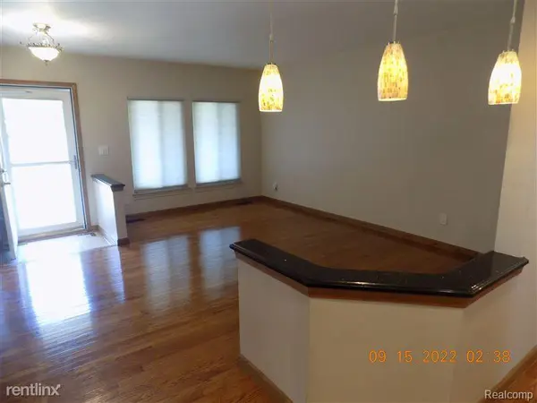 41223 SESAME DR, Sterling Heights, MI 48314
