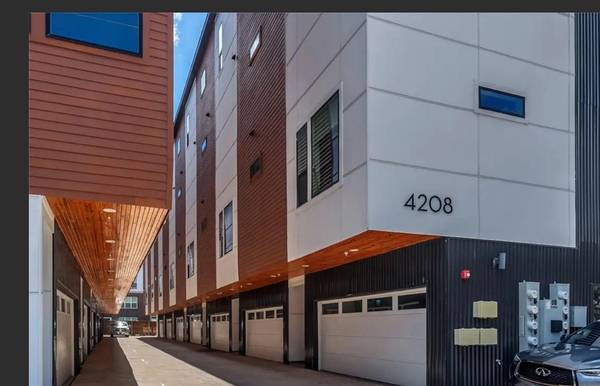4208 Live Oak Street #104, Dallas, TX 75204