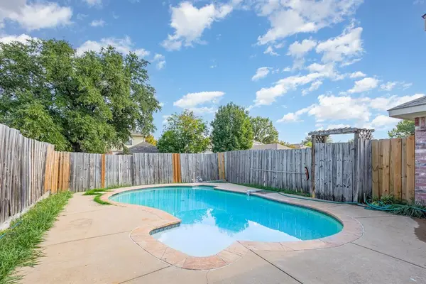 1434 Springwood Drive, Mesquite, TX 75181