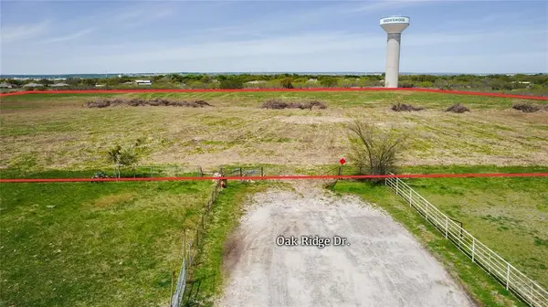 2500 Oak Ridge Drive, Brownwood, TX 76801