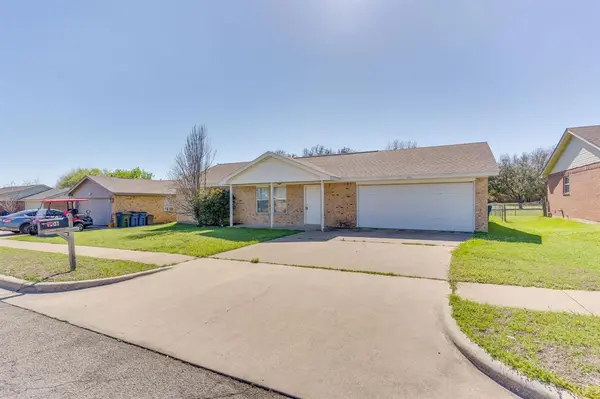 306 Kathy Lane, Granbury, TX 76049